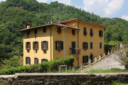 Apartment Poesia Bagni di Lucca Zewnętrze zdjęcie